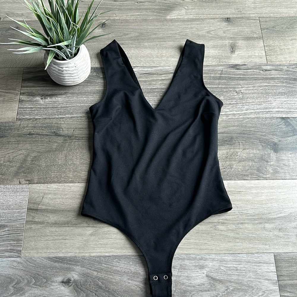 Dynamite V-Neck Bodysuit